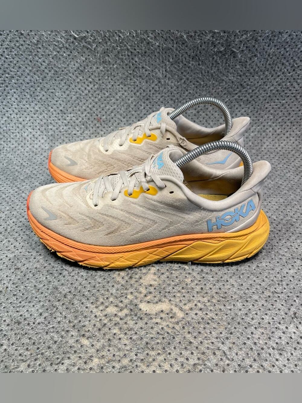 Hoka One One Arahi 6 Running Shoes Size 7.5 Women’s